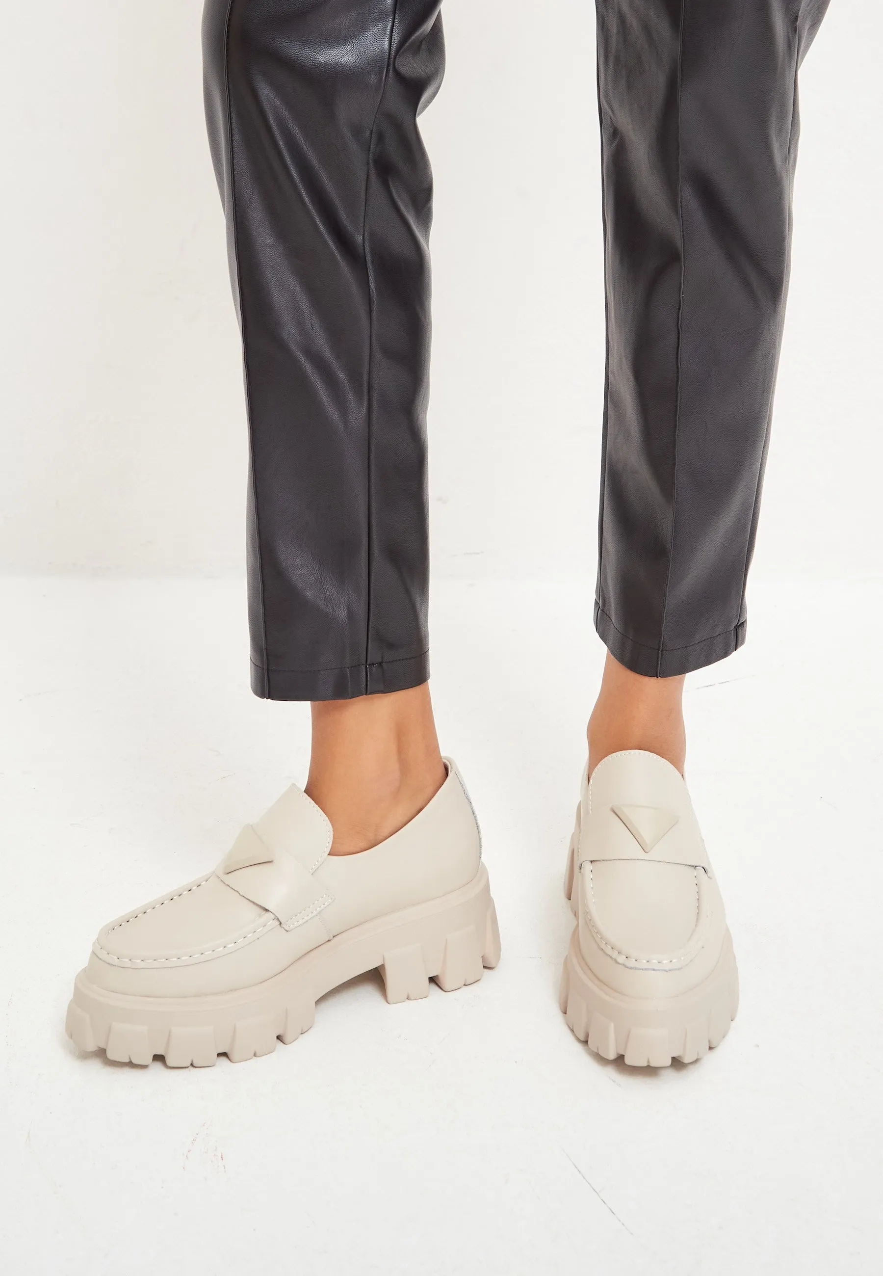 Chunky Leather Platform Loafers - Beige