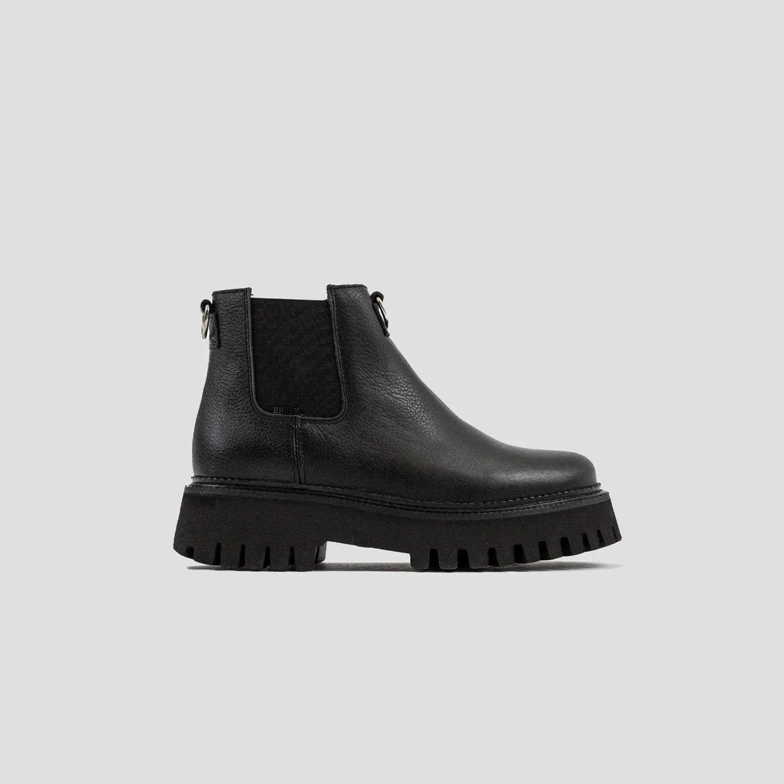 Groovy Chelsea Low Black Boots