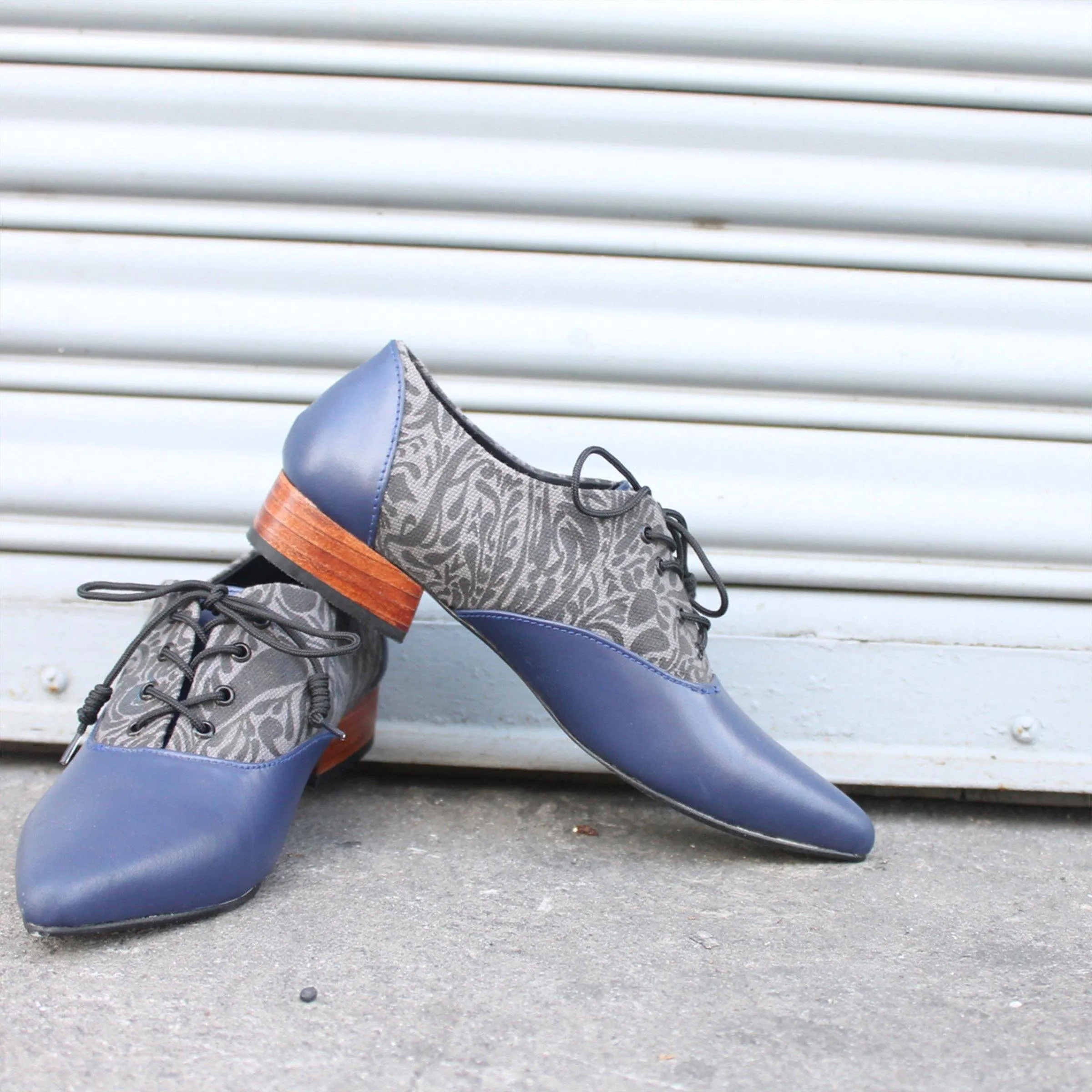 Janna Oxfords (Blue)