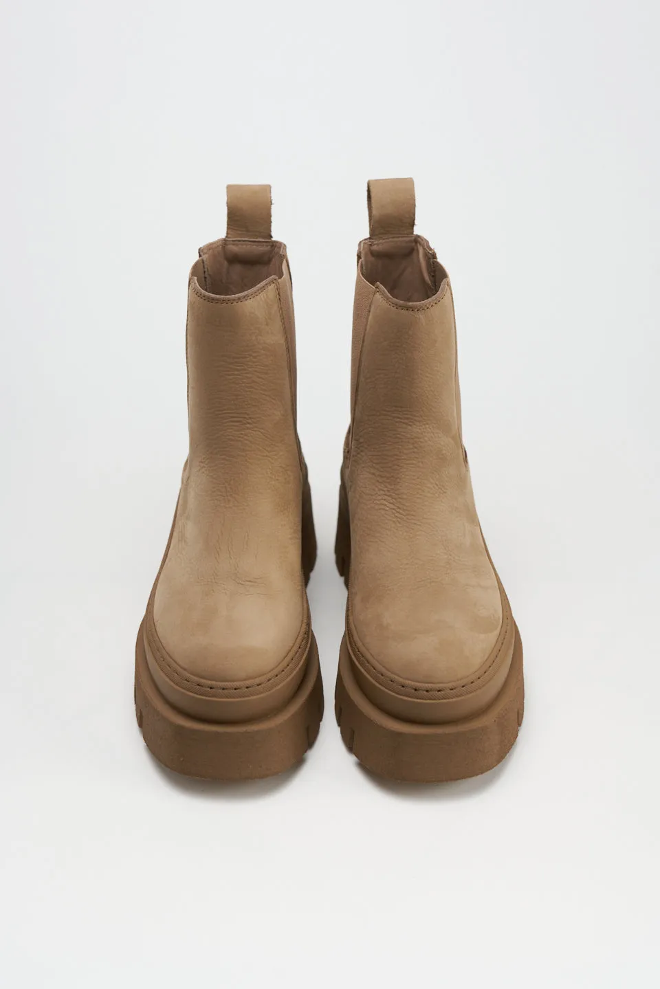 Nabuc Taupe Chelsea Boots