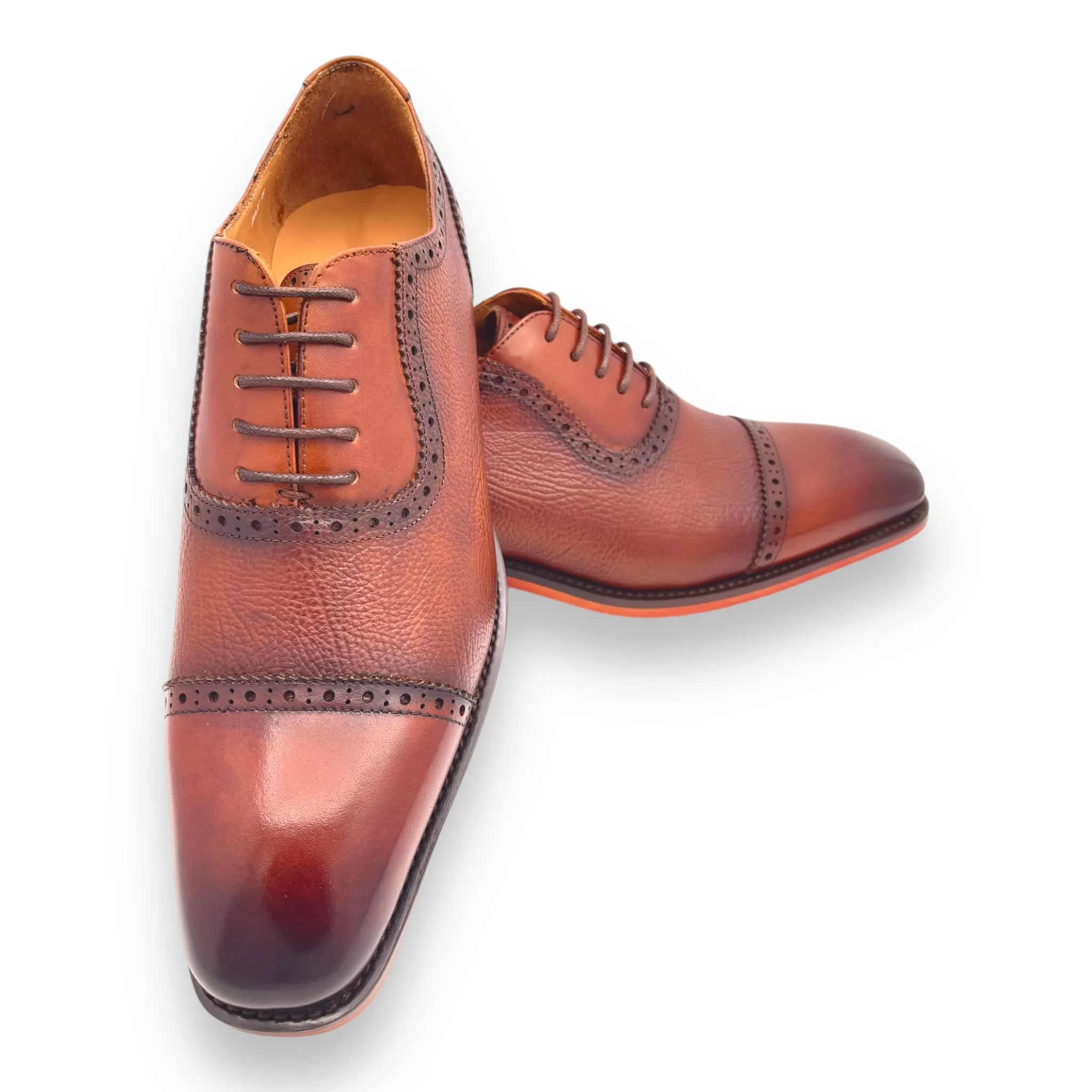 Pebble Grain Cap Toe Oxford