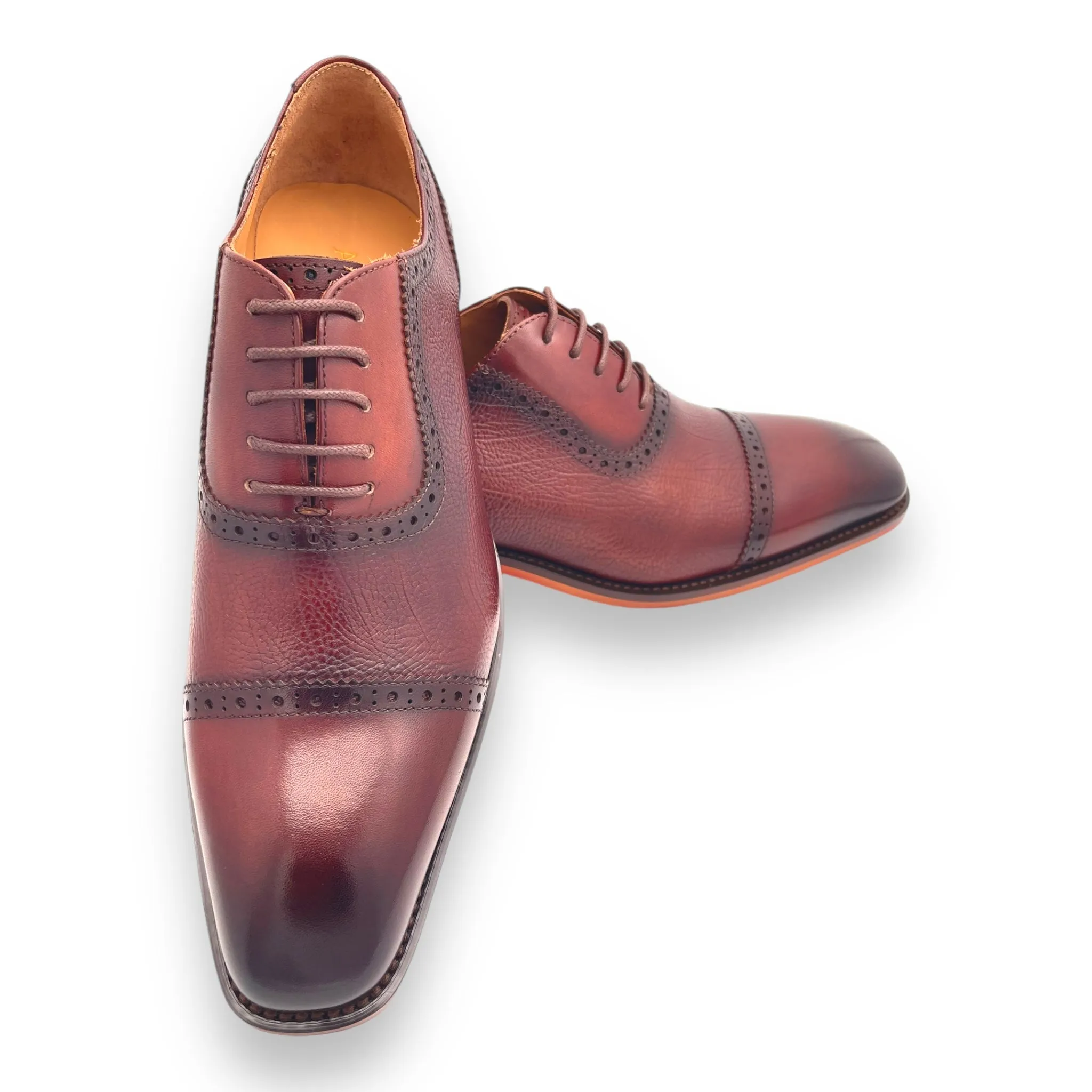 Pebble Grain Cap Toe Oxford