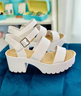 SODA- ADALYN CHUNKY Sandals (white)