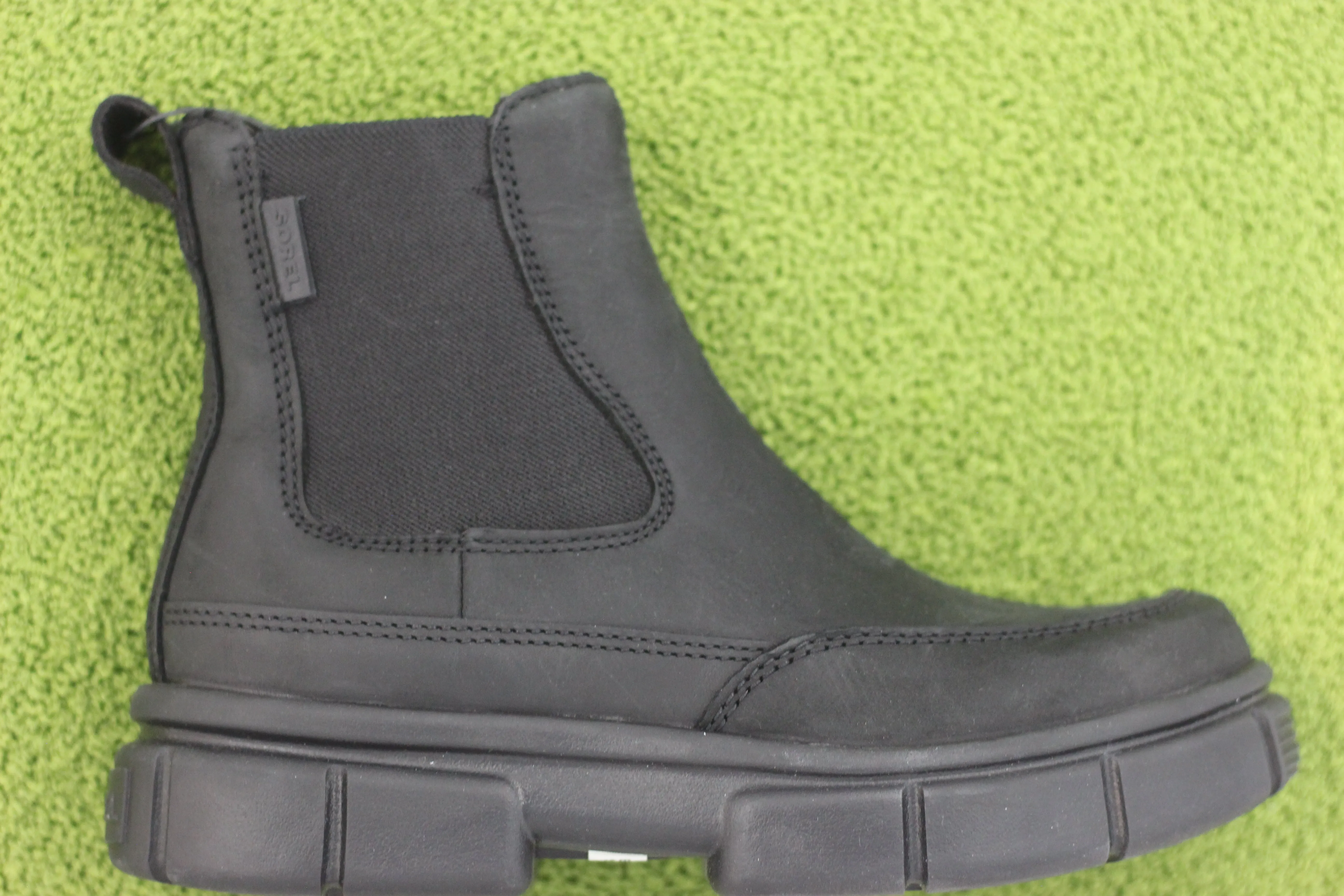 Women's Explorer Chelsea Boot - Black Leather